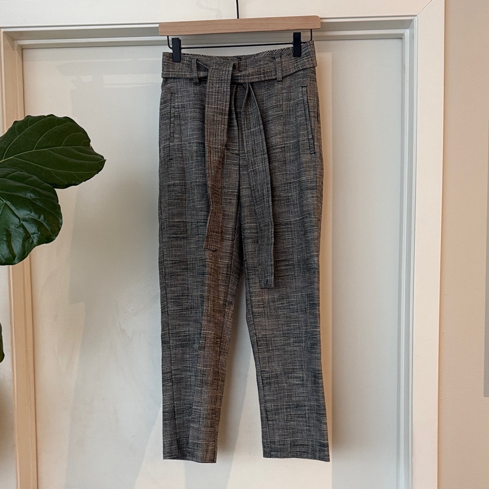 Artizia Wilfred Charcoal Cropped Dress Pants with Tie Belt, size 2